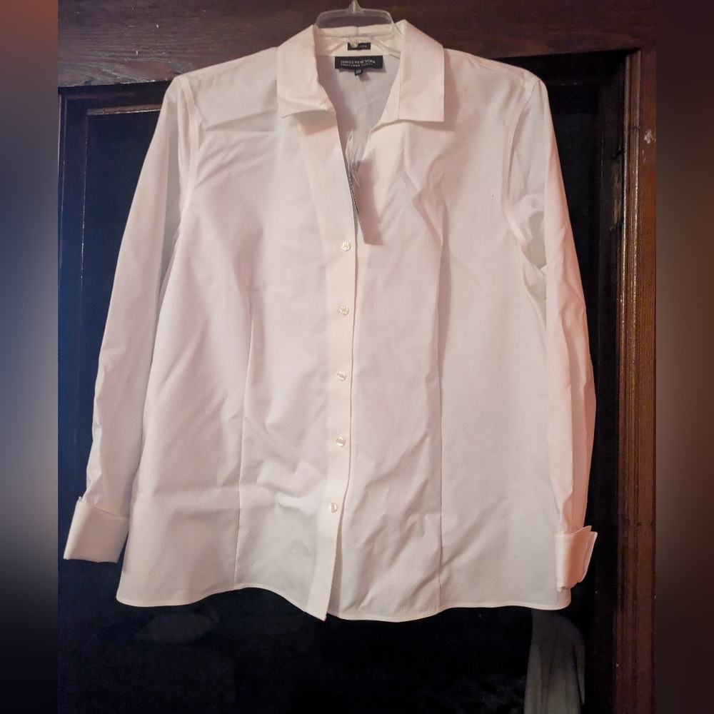 Jones New York Classic White Textured Dress Shirt